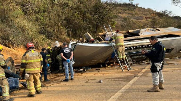 Siete hinchas del Corinthians murieron en accidente de tránsito en Brasil