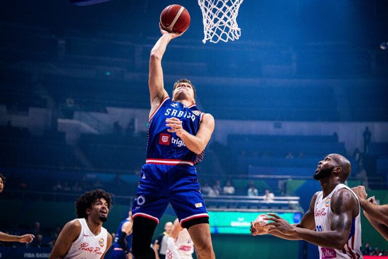 Serbia derrotó a Puerto Rico