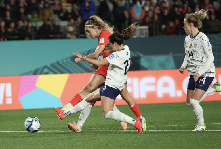 Estados Unidos logró agónico pase a los octavos