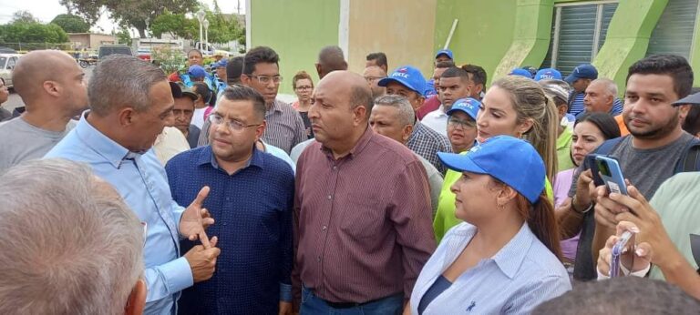 Tres niveles de Gobierno trabajan en recuperación de iglesia colapsada en Santa Rita