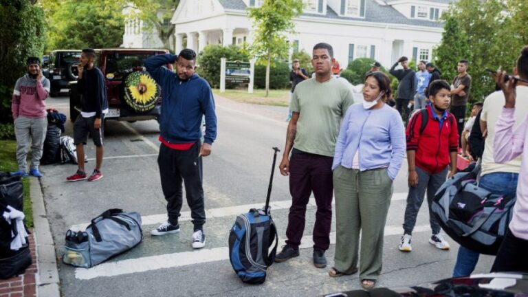 EEUU concedió $ 77 millones en subvenciones para mejorar la acogida de inmigrantes