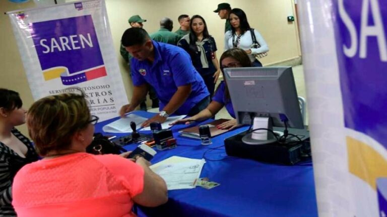 Extranjeros deben pedir una autorización   para poder realizar trámites en notarias y registros