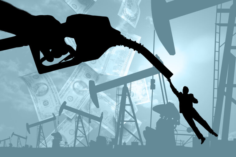 Petróleo de Texas bajó hasta $78,15 el barril
