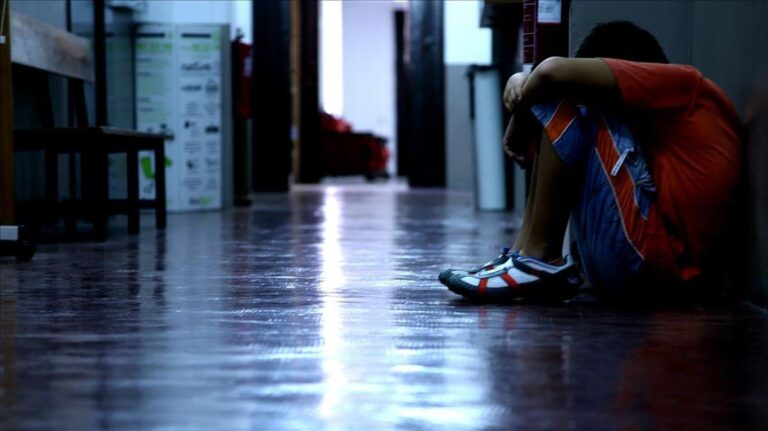 Un estudiante francés es detenido por acoso homófobo