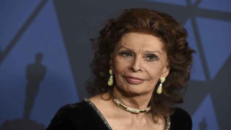 Sophia Loren operada por fractura de cadera a los 89 años