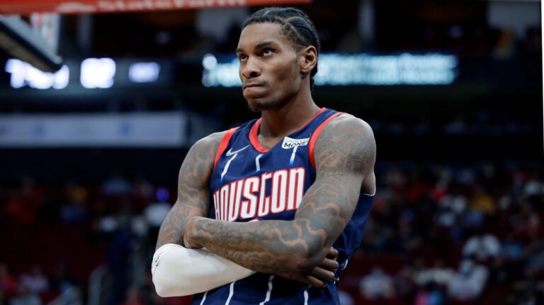 Kevin Porter Jr es arrestado por agredir a su pareja