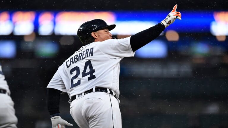 Guardianes arruinaron la fiesta de batazos de Cabrera en Detroit
