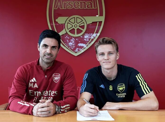 Odegaard renueva con el Arsenal hasta 2028