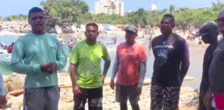 Pescadores rescatados en La Guaira