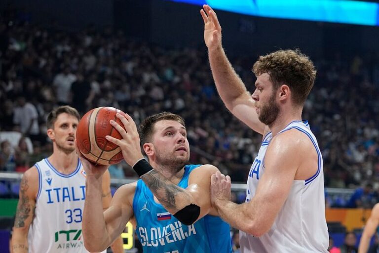 Doncic coloca a Eslovenia séptima del mundial de Baloncesto