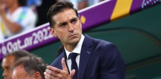 Diego Alonso firma con el Sevilla hasta final de temporada