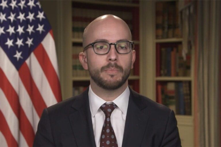 EEUU advierte que restituirá sanciones si no se eliminan las inhabilitaciones