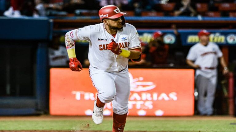 Pedro Castellanos se unió al nido de Cardenales