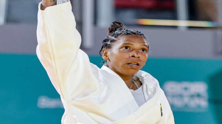 Rafaela Silva le dio el cuarto oro a Brasil en el judo