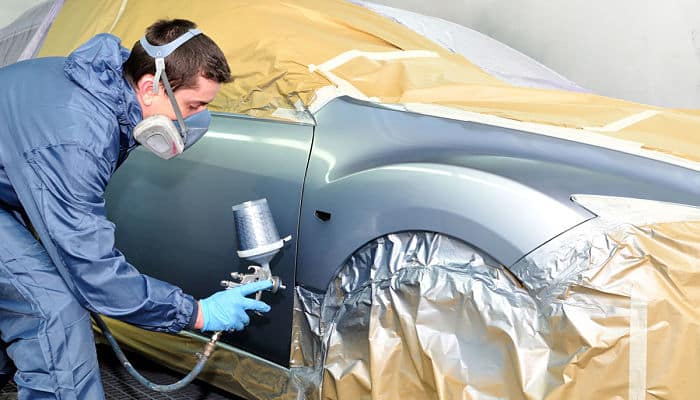 Trabajos de latonería y pintura están por debajo del 70%