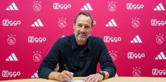 Van't Schip es el nuevo técnico del Ajax hasta el final de temporada