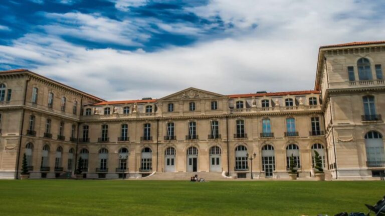 Cierran un campus universitario de Aix-Marsella por venta de drogas