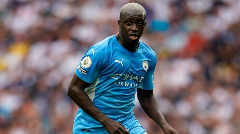 Benjamin Mendy denunció al Manchester City por el impago de su salario