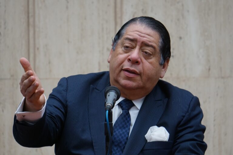 Escarrá: Guyana no cuenta con títulos sobre el Esequibo, Venezuela sí