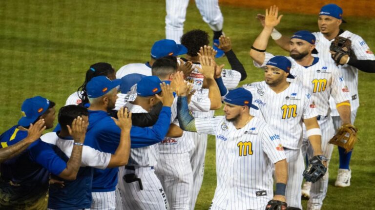 Magallanes sigue imponiendo su dominio sobre Caribes