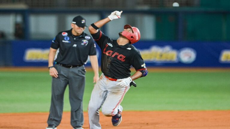 Cardenales dio un paso más en su objetivo de empatar la cima