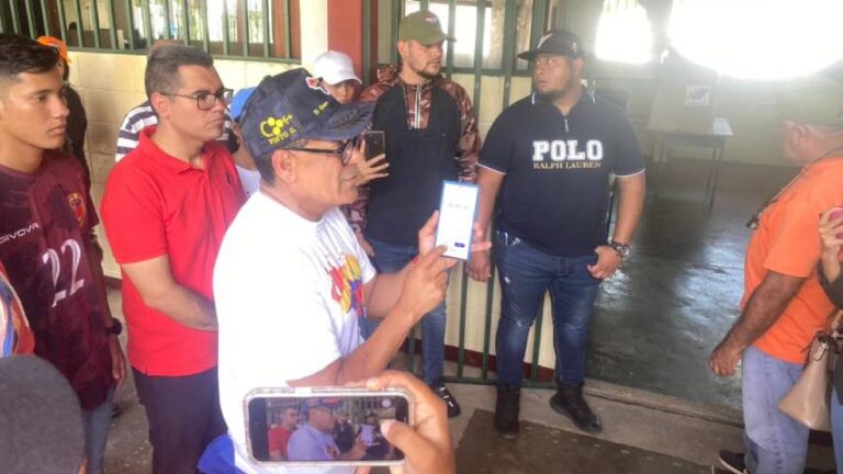 En Sucre instalaron 32 centros para simulacro electoral