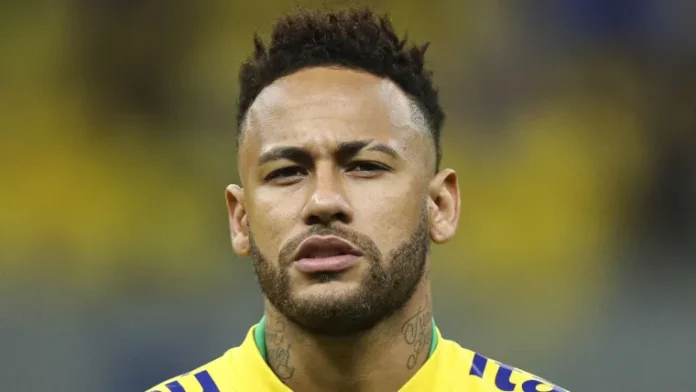 Neymar envia ayuda humanitaria a Brasil