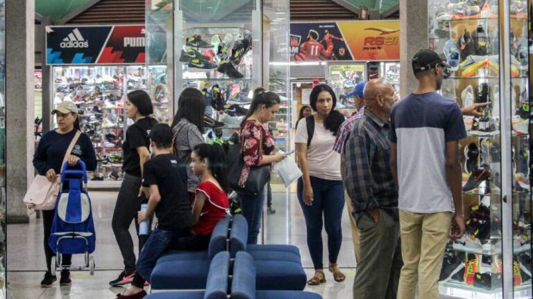 Fedecámaras prevé «muchas ofertas» de comercios para diciembre de 2023