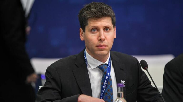Microsoft contrata a Sam Altman, tras su salida de OpenAI