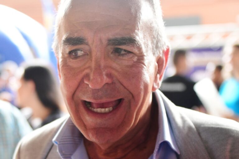 Presidente de Tiburones: el único objetivo es lograr la corona después de 37 años