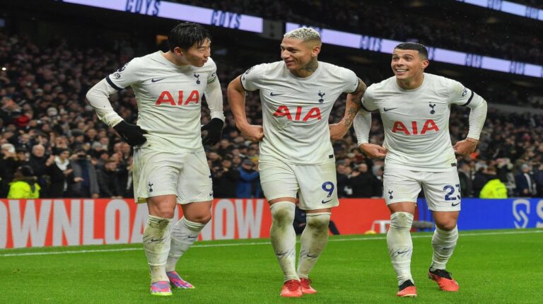 Tottenham renació con el final del año