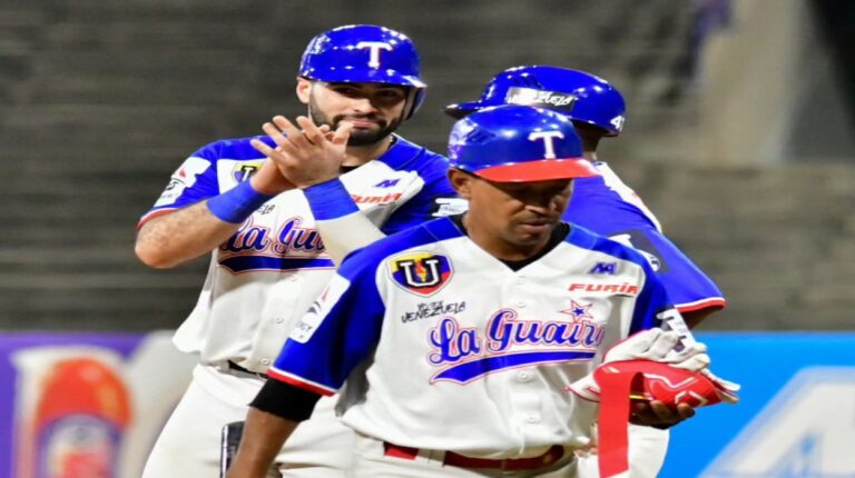 Tiburones de La Guaira le pasó el rodillo a Tigres de Aragua