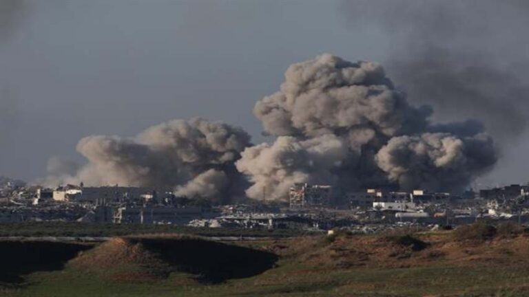 128 muertos y 261 heridos por ataques israelíes en Gaza en últimas 24 horas