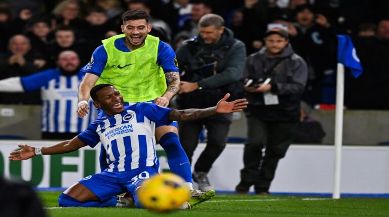 Brighton le pegó un duro golpe al Tottenham