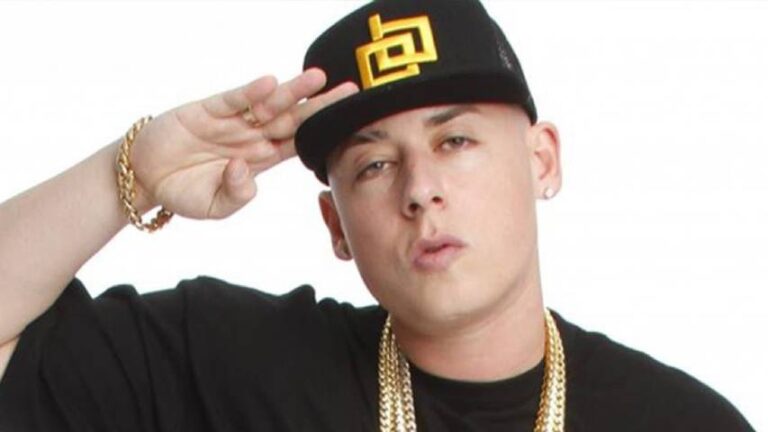 El nuevo disco de Cosculluela mostrará la diversidad del género urbano