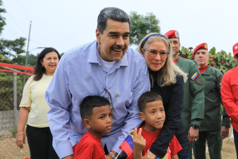 Maduro espera que el 2024 traiga «nuevas oportunidades»