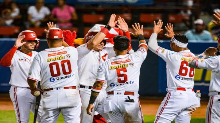 Cardenales de Lara finiquitó su duelo directo con Bravos de Margarita