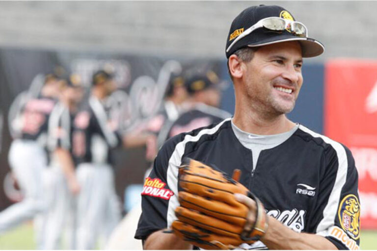 Omar Vizquel: "Si cometí un error me disculpo"
