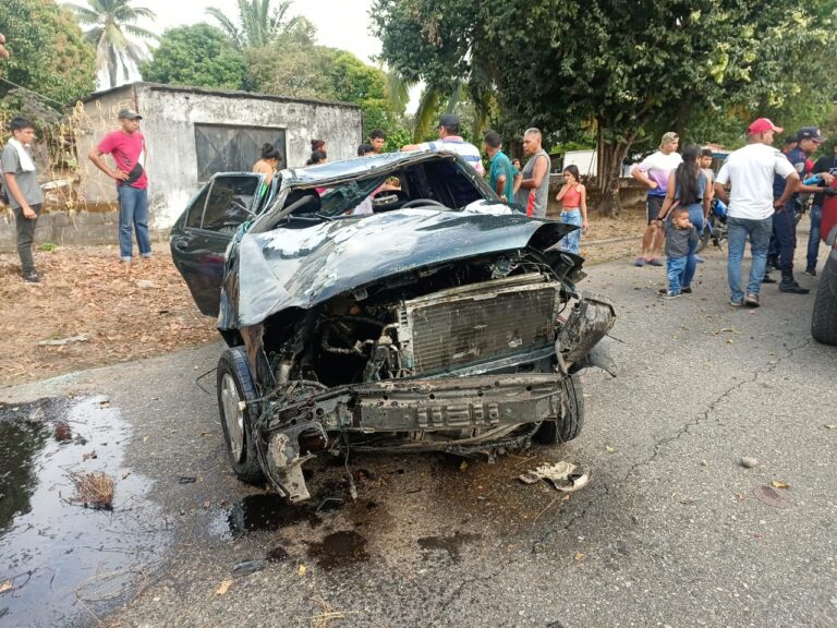 En vísperas del Año Nuevo dos personas perdieron la vida en accidentes viales en Barinas
