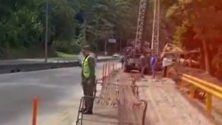 Reportan 30 % de los trabajos correctivos en la Autopista Regional del Centro