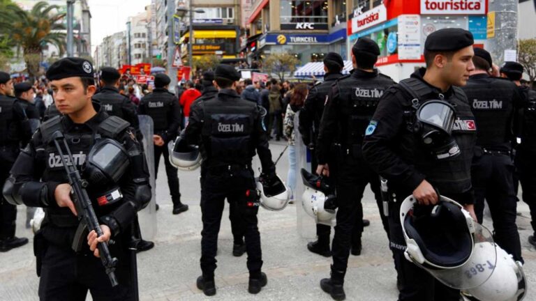 Más de 30 detenidos en Turquía sospechosos de preparar atentados yihadistas