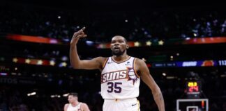 Durant alcanzó los 28.000 puntos en la NBA