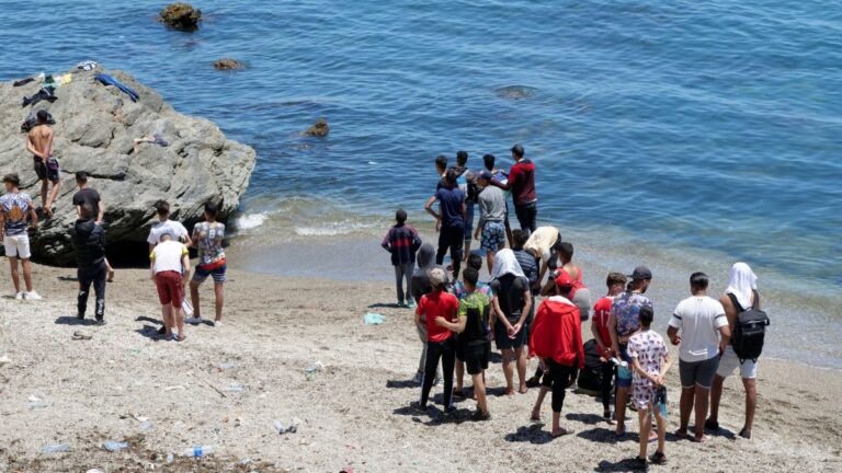 Marruecos interceptó más de mil migrantes que querían ir a España