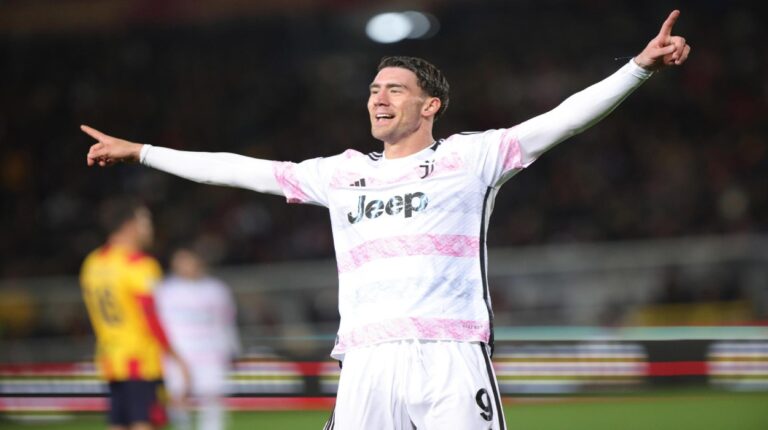 Juventus asume el liderato del Calcio al ritmo goleador de Vlahovic