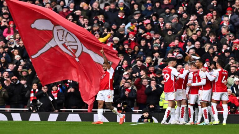 Arsenal recuperó el poder de sus cañones