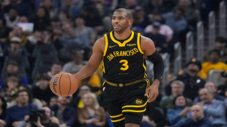 Chris Paul estará fuera de acción por fractura en la mano izquierda