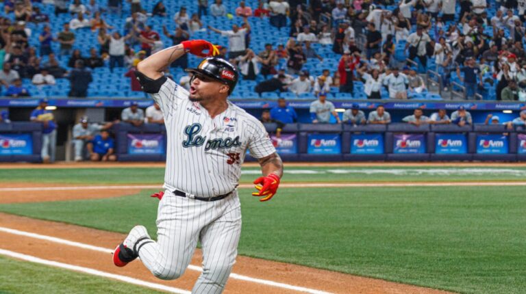 Noriega y Arcia volvieron a meter en la pelea a Leones