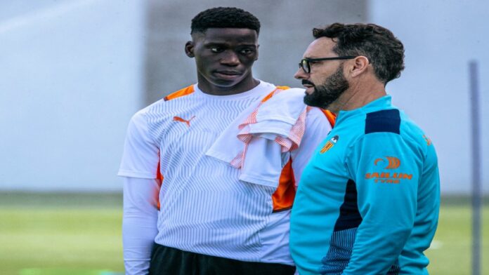 Ilaix Moriba regresa al fútbol español