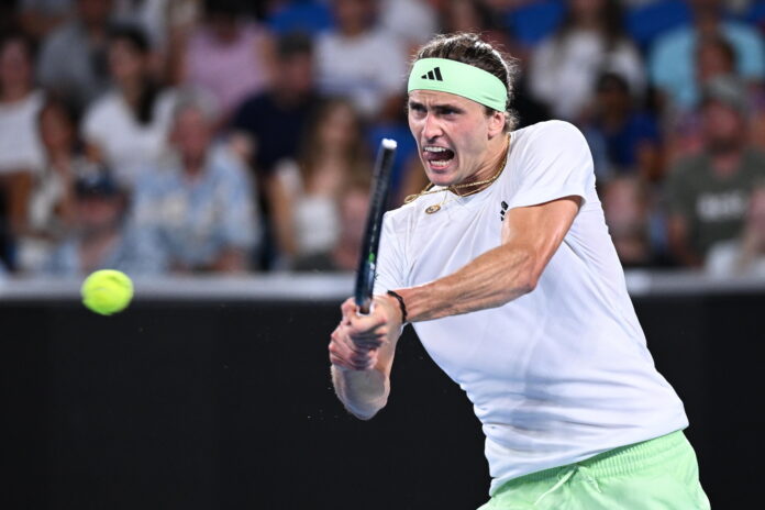 Zverev debutó con triunfo en Australia