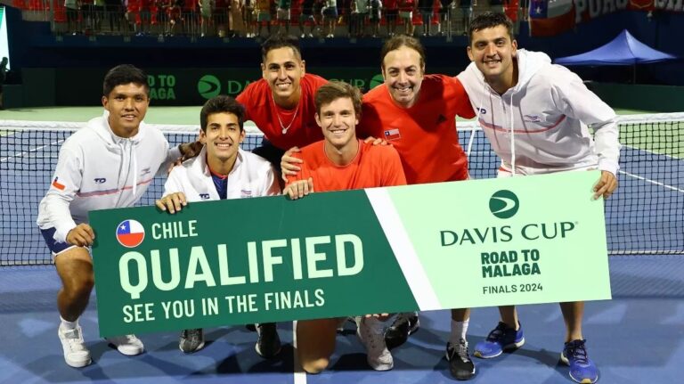 Chile vence a Perú y avanza en el Grupo Mundial de la Copa Davis